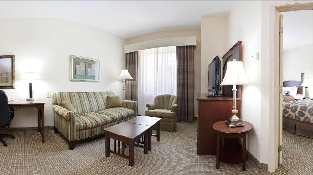 Staybridge Suites Of Durham - Chapel Hill - Rtp By Ihg Экстерьер фото